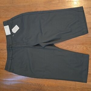 ST. JOHN'S BAY BRAND WOMEN'S PLUS PETITE OREGANO GREEN CAPRI PANTS SIZE 16P